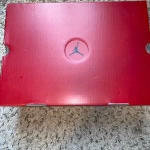 Air Jordan 14 Retro Toro